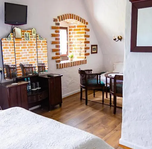 Bed & Breakfast Karczma Rzym Dwor