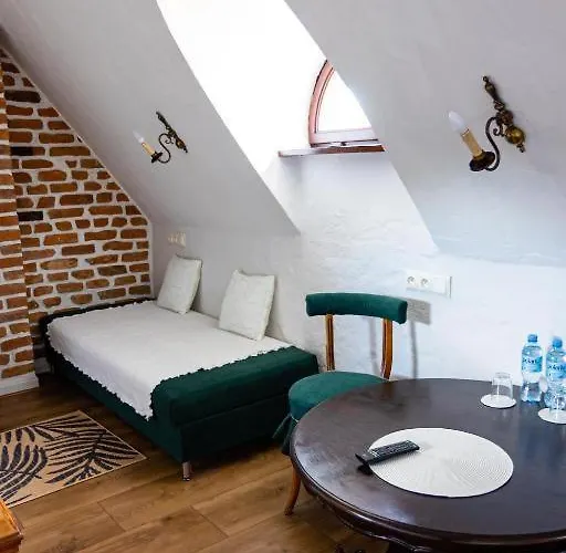 Karczma Rzym Dwor 3*