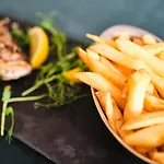 Karczma Rzym Dwór Alojamento de Acomodação e Pequeno-almoço