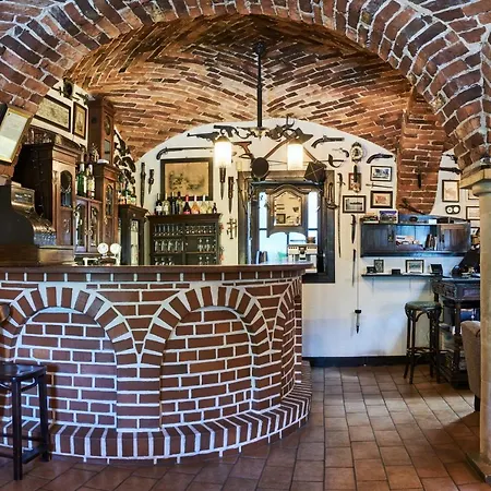 Karczma Rzym Dwor Bed & Breakfast